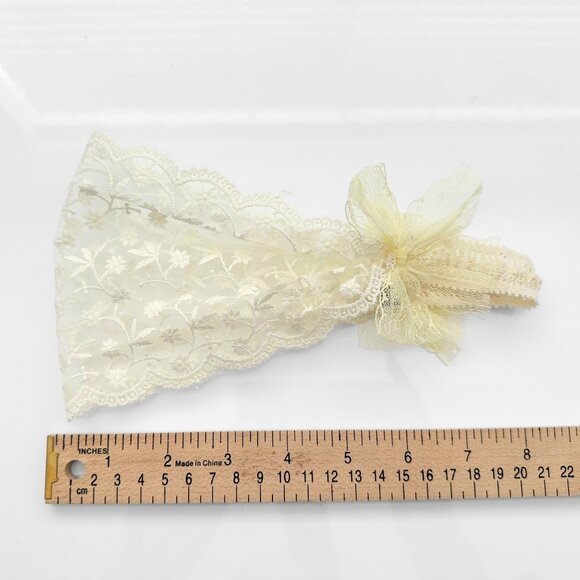 NWT Pretty Vintage Girls Head Scarf Lovely Floral Lace Embroidery Bohemian Cream - Picture 4 of 4